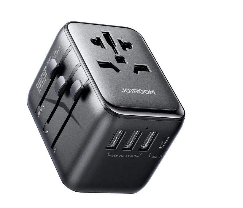 JOYROOM/ Universal Travel Adapter/ 17W